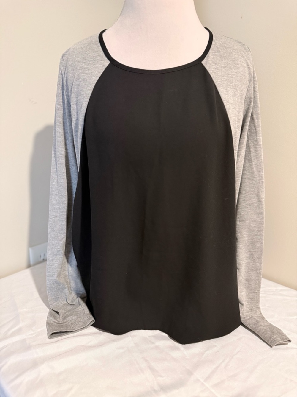 Xhilaration Black Front with Gray Raglan Long-Sleeve Tee